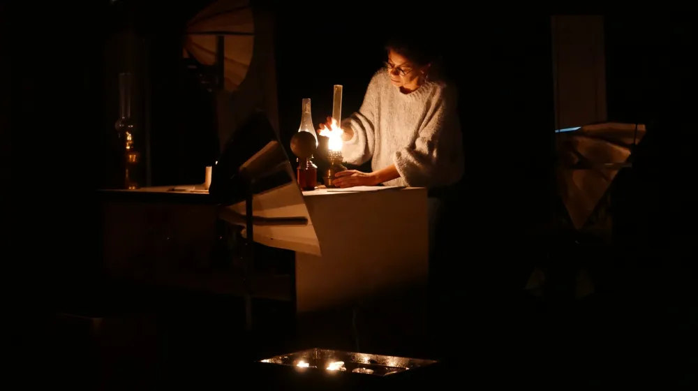 Une pièce pour les vivant·e·x·s en temps d’extinction - David Geselson © Laëtitia Fabaron